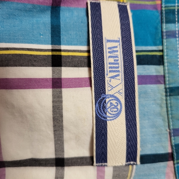 Women's Twenty X Button Down Shirt - Picture 3 of 4